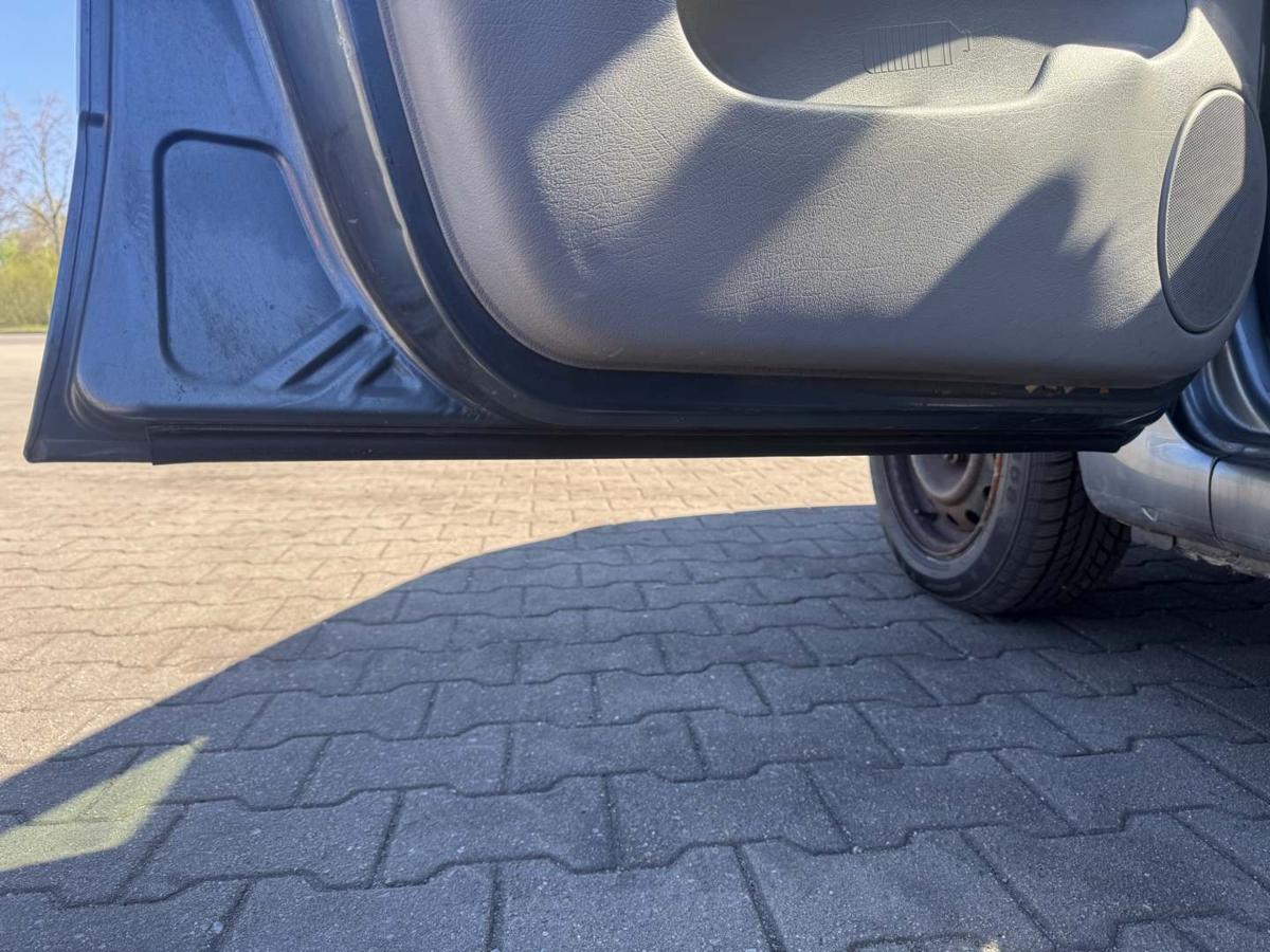 Citroen Xsara Picasso original T&uuml;r vorn links EZW Eisengrau Rohbau Bj.2007